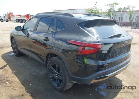 2024 Chevrolet Trax Fwd Activ z USA, uszkodzony, nr VIN KL77LKE22RC086223